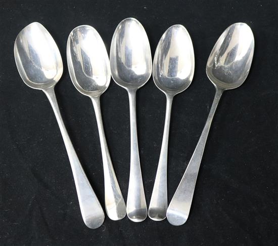 Five assorted 18th century silver tablespoons, 9 oz.